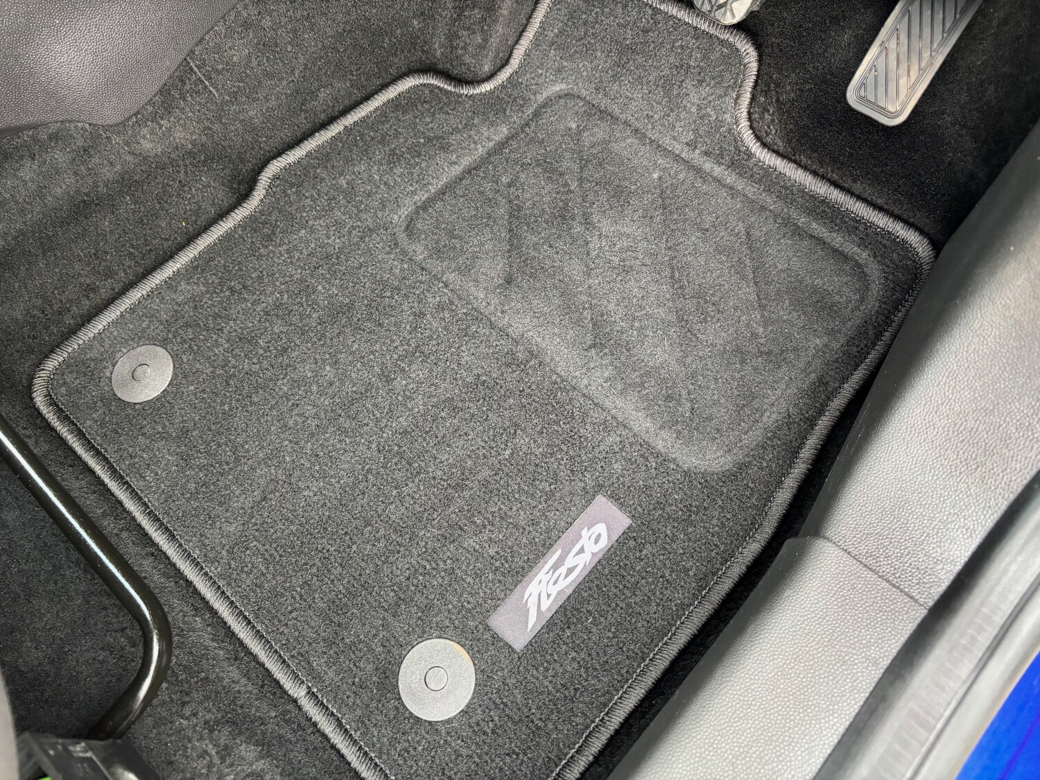 Used Ford Fiesta 2015 for sale - 76618895: Photo 17