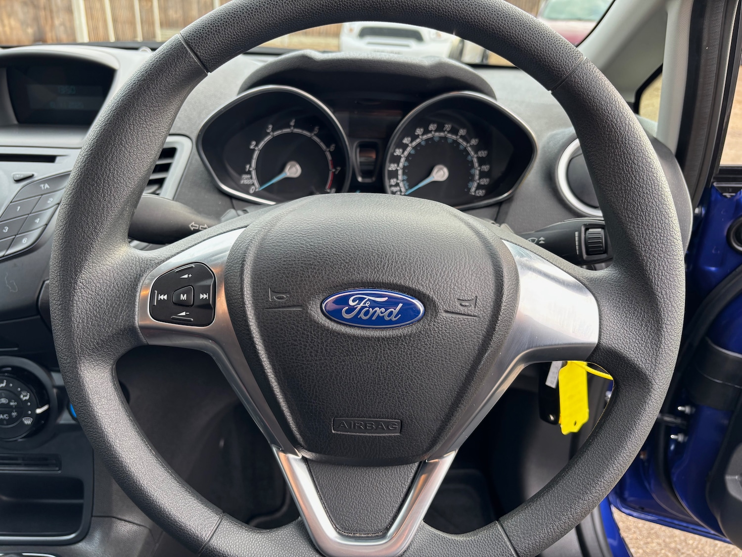 Used Ford Fiesta 2015 for sale - 76618895: Photo 24