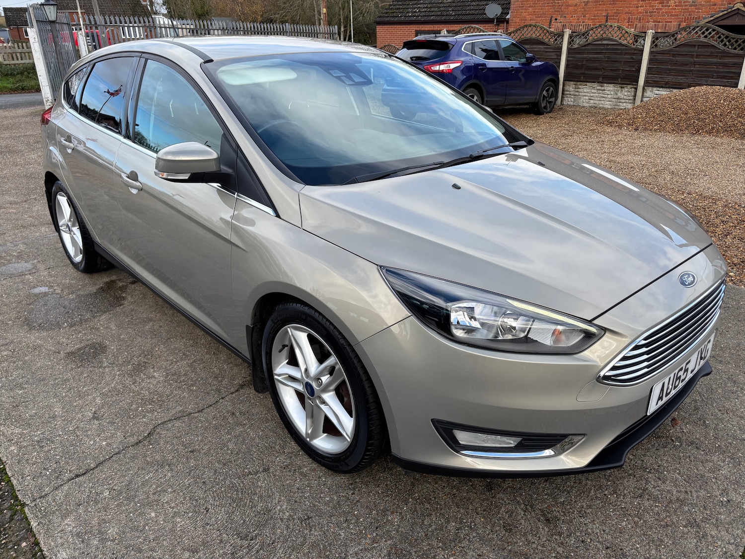 Used Ford Focus 2015 for sale - 76666293: Photo 1