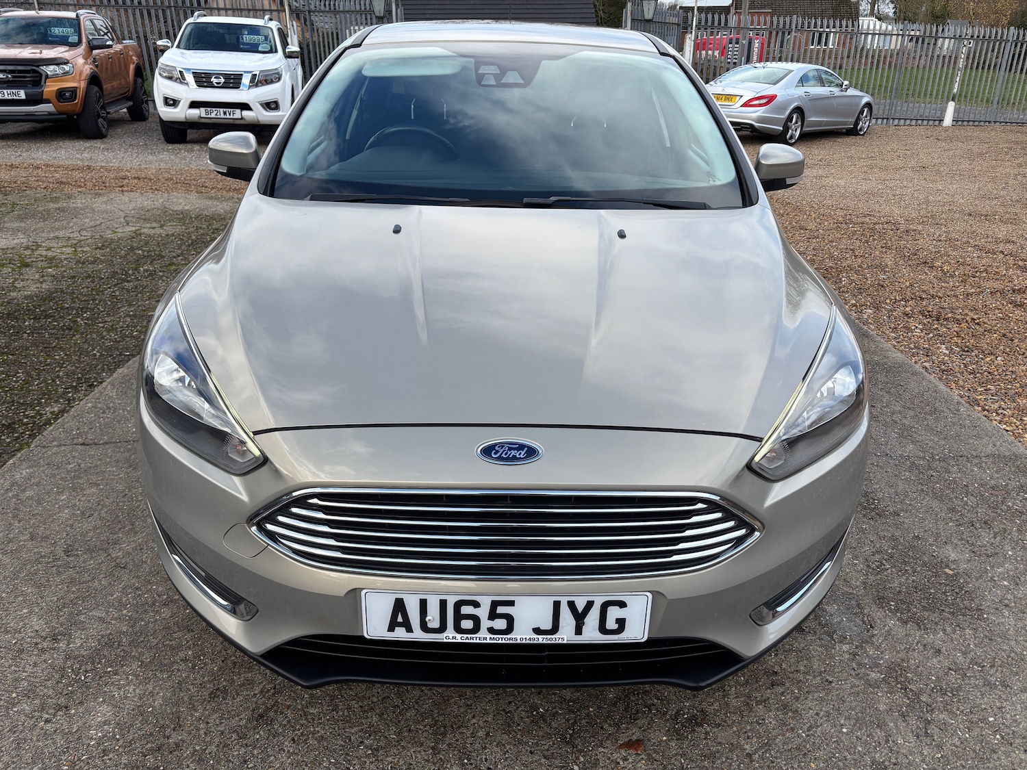 Used Ford Focus 2015 for sale - 76666293: Photo 2