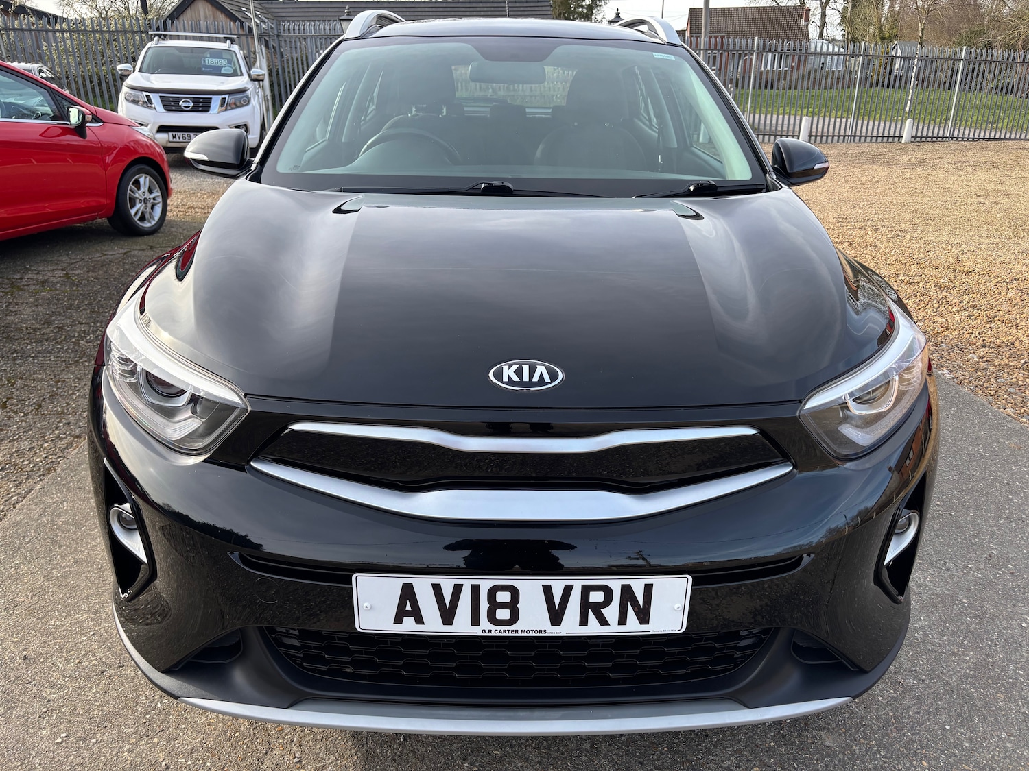 Used Kia Stonic 2018 for sale - 77968999: Photo 2