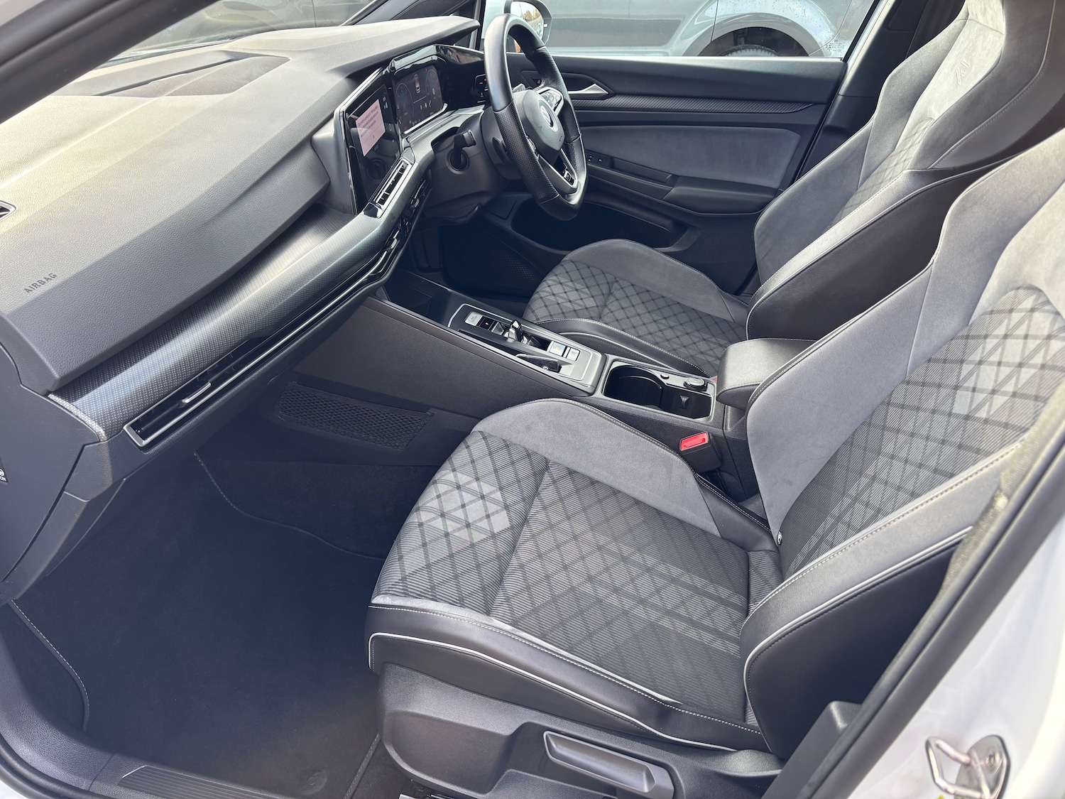 Used Volkswagen Golf for sale - 76643783: Photo 16