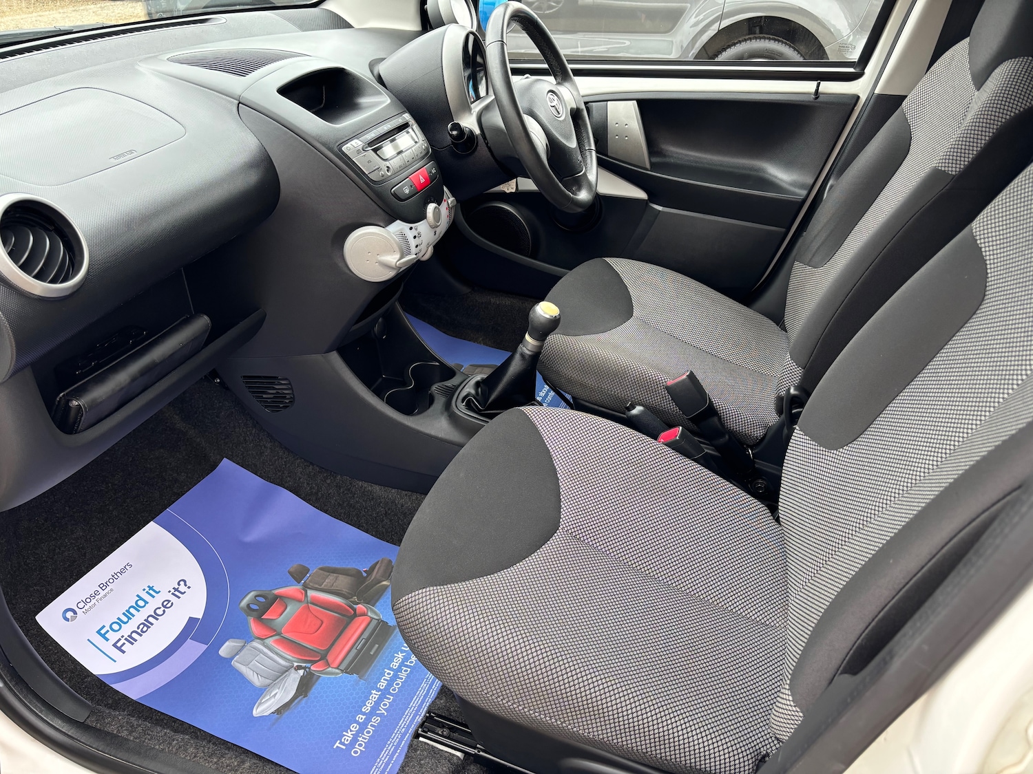 Used Toyota AYGO 2014 for sale - 76093907: Photo 13