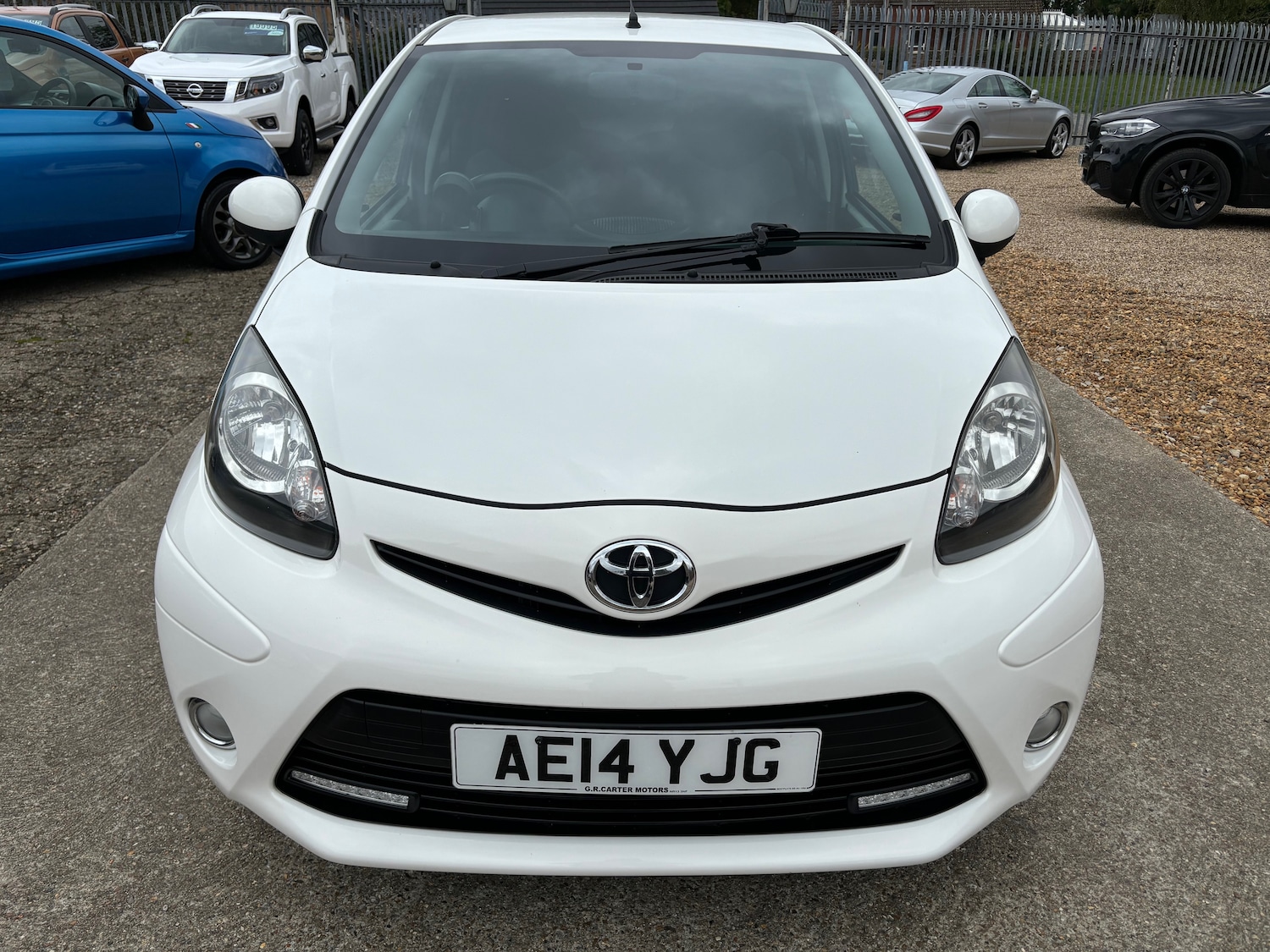 Used Toyota AYGO 2014 for sale - 76093907: Photo 2