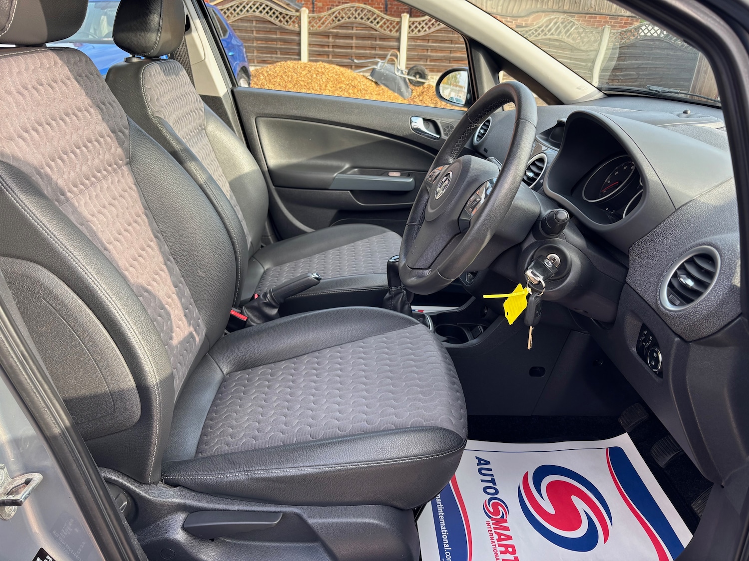 Used Vauxhall Corsa 2012 for sale - 76511150: Photo 11