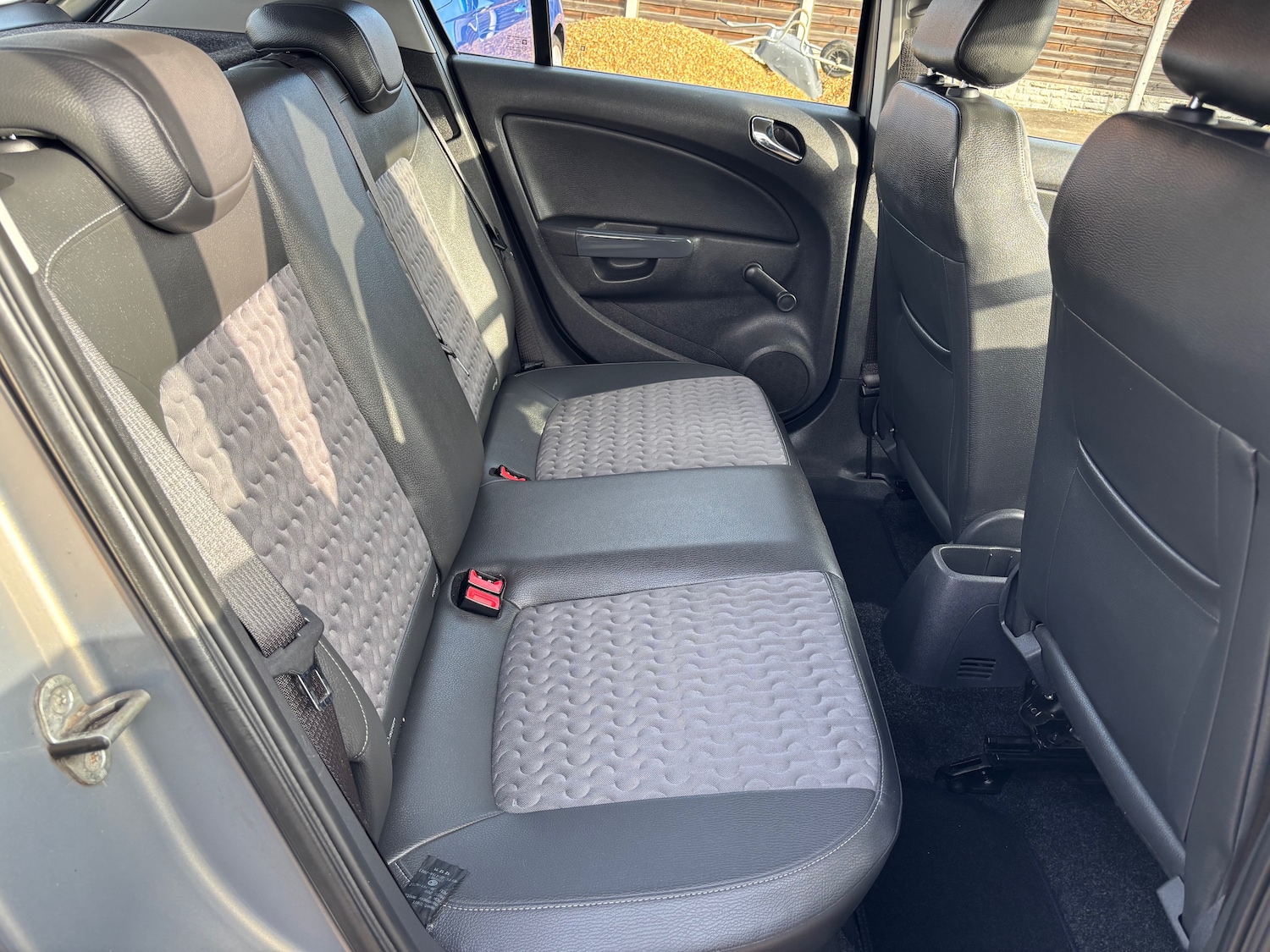 Used Vauxhall Corsa 2012 for sale - 76511150: Photo 12