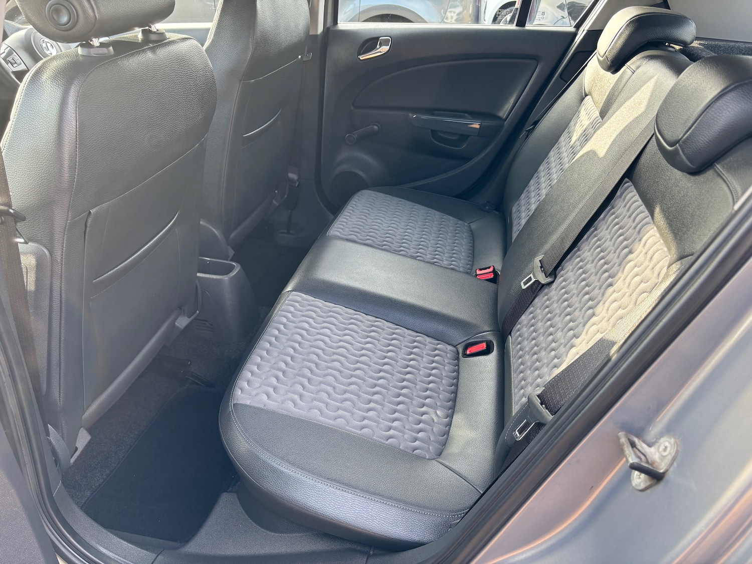 Used Vauxhall Corsa 2012 for sale - 76511150: Photo 14