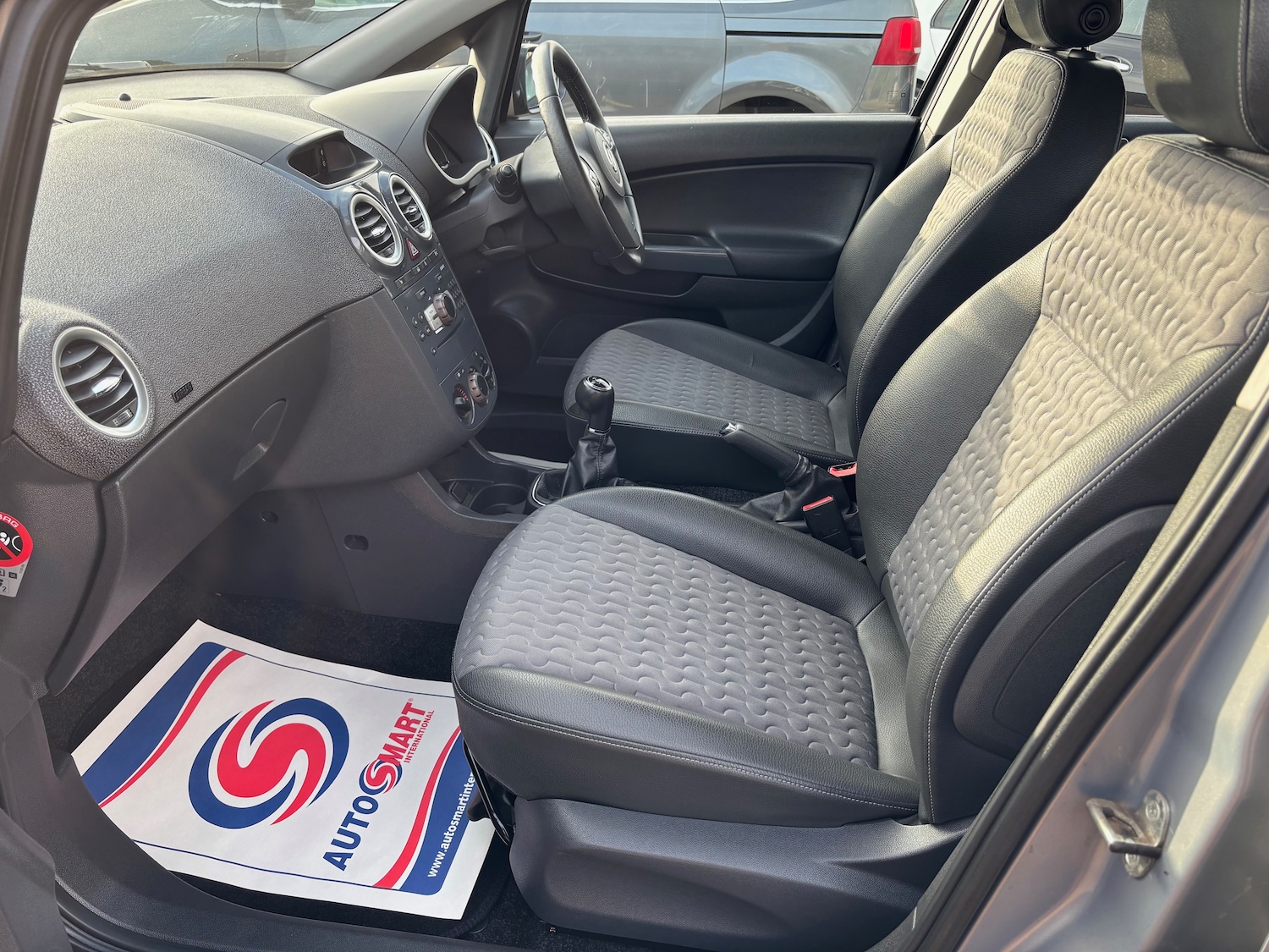 Used Vauxhall Corsa 2012 for sale - 76511150: Photo 15