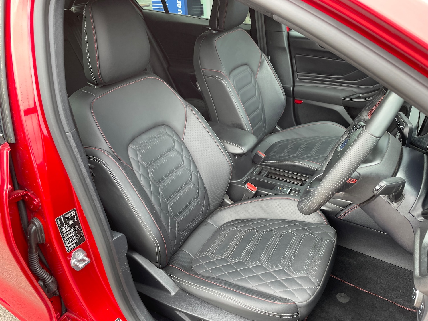 Used Ford Focus 2023 for sale - 77000705: Photo 10