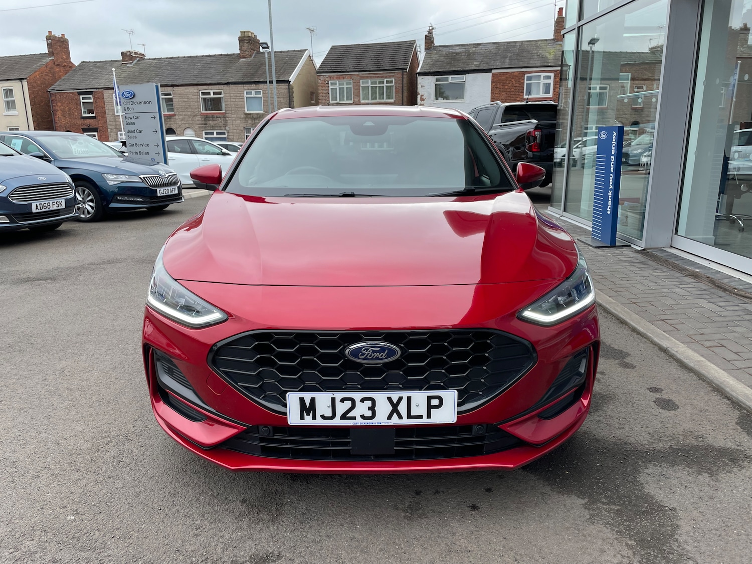 Used Ford Focus 2023 for sale - 77000705: Photo 2