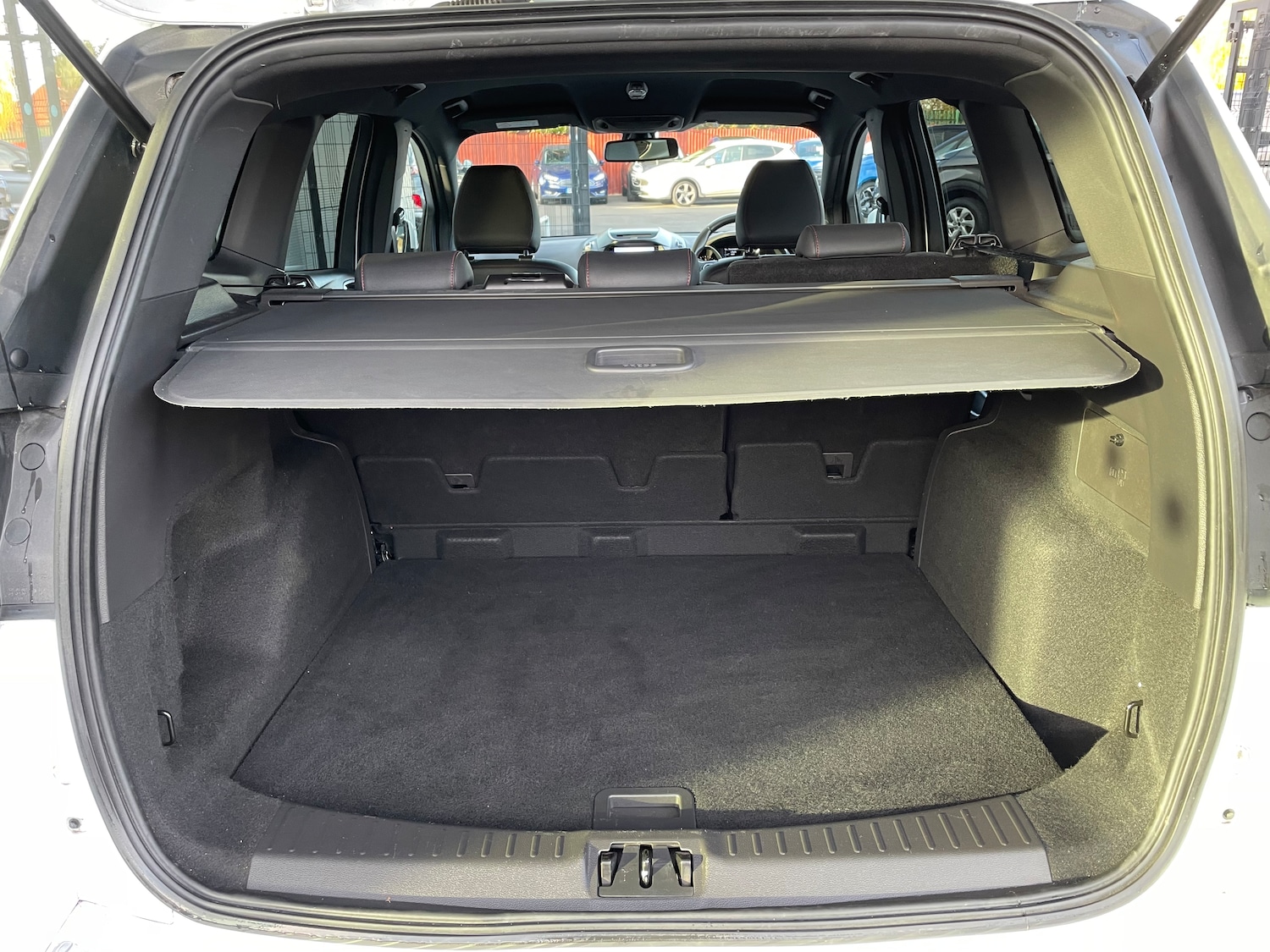 Used Ford Kuga 2018 for sale - 77000587: Photo 14