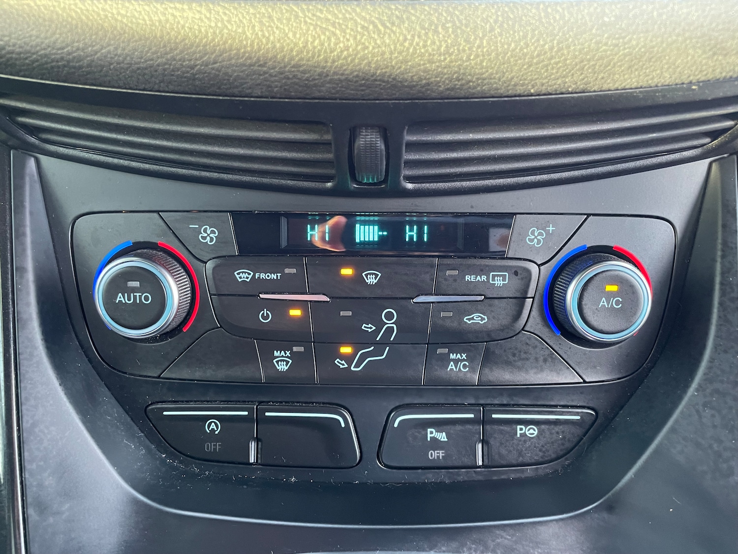 Used Ford Kuga 2018 for sale - 77000587: Photo 19