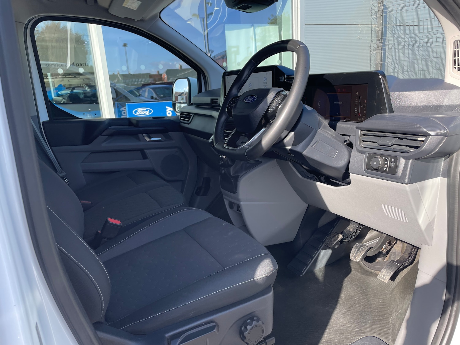 Used Ford Transit Custom 2024 for sale - 77000757: Photo 11