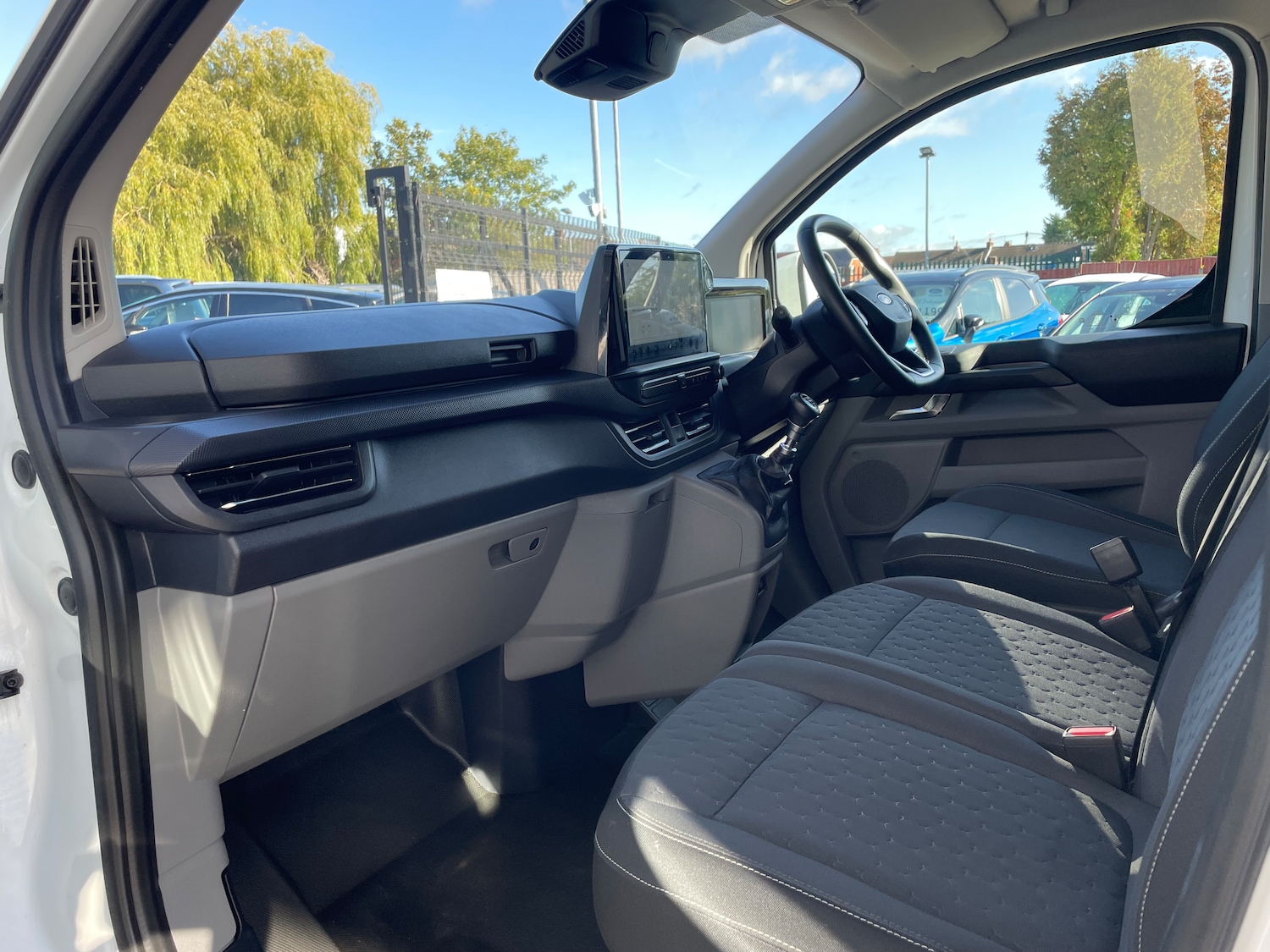 Used Ford Transit Custom 2024 for sale - 77000757: Photo 15