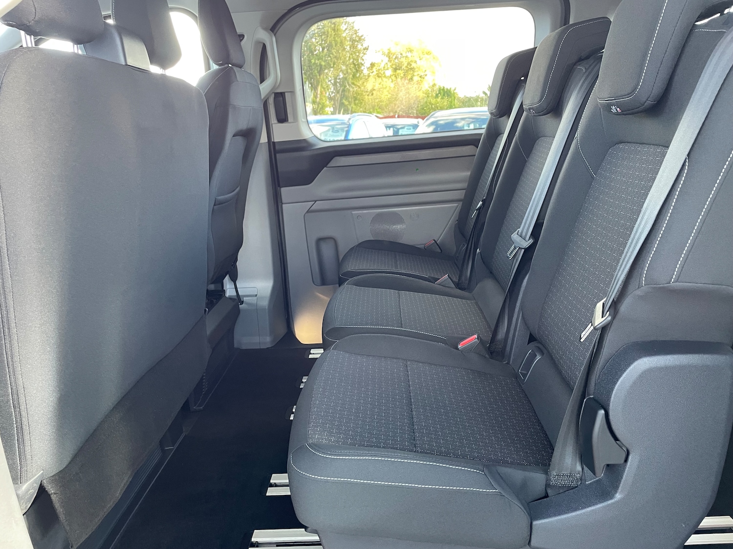 Used Ford Tourneo Custom 2024 for sale - 77000575: Photo 18
