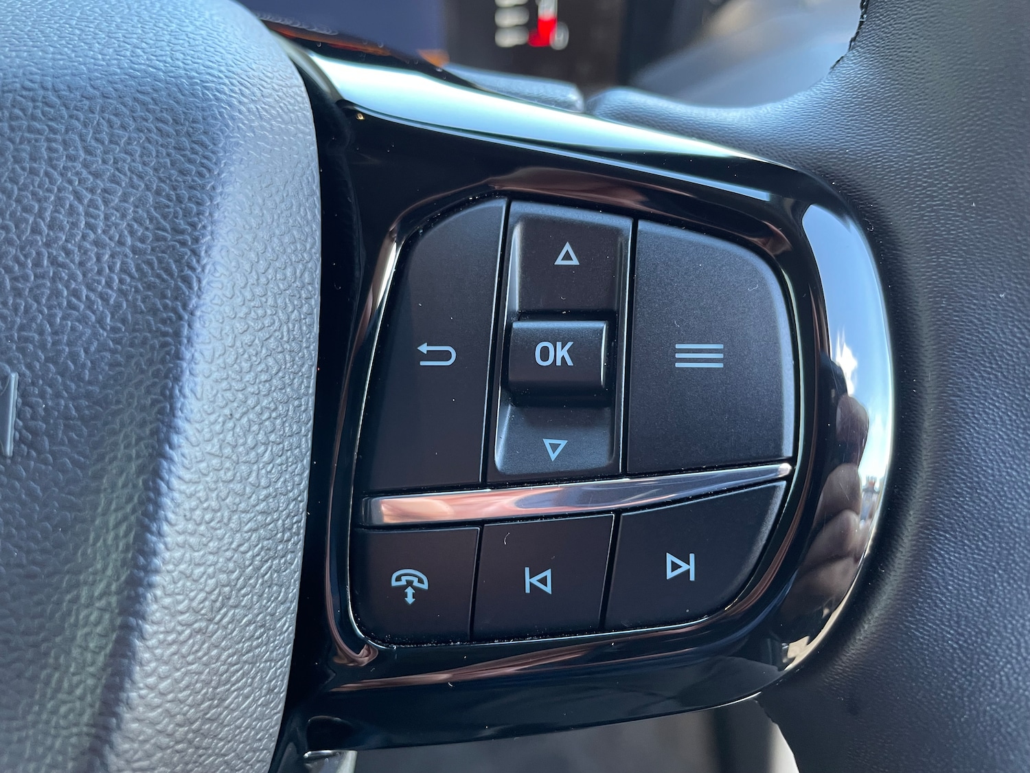 Used Ford Tourneo Custom 2024 for sale - 77000575: Photo 37