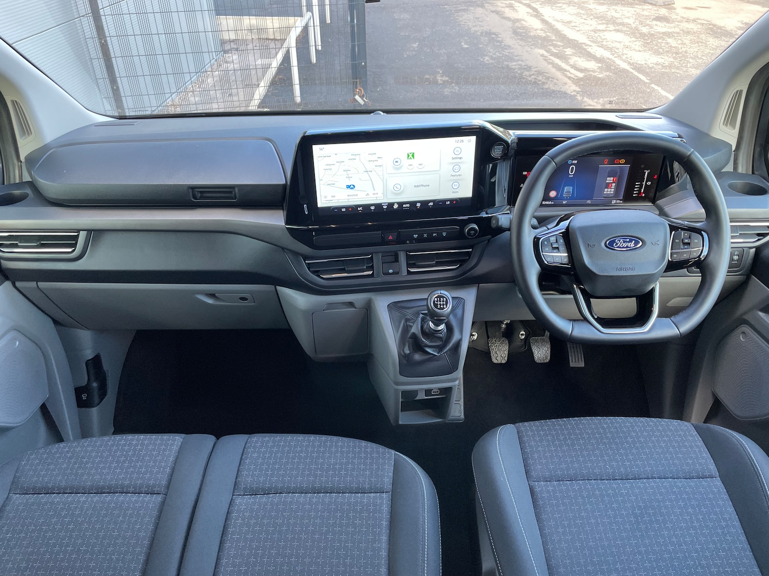 Used Ford Tourneo Custom 2024 for sale - 77000575: Photo 9