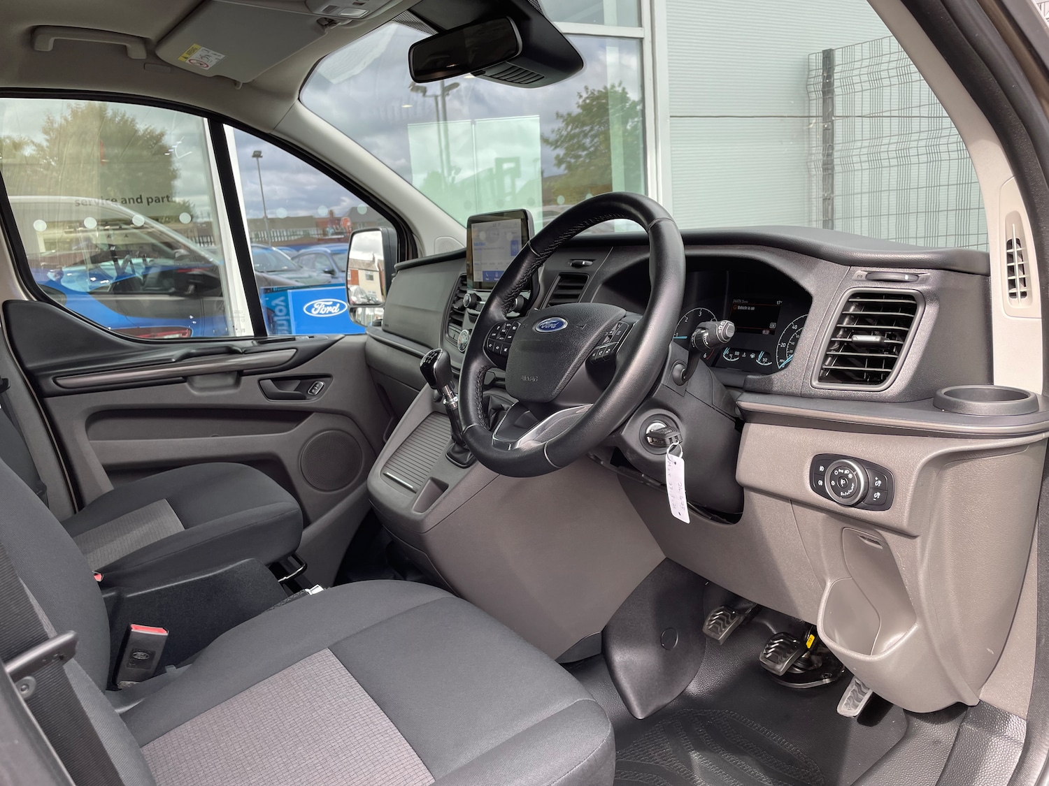 Used Ford Tourneo Custom 2022 for sale - 77000733: Photo 10