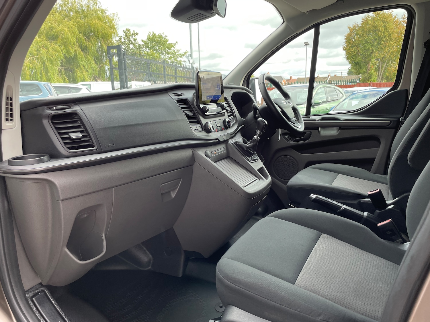 Used Ford Tourneo Custom 2022 for sale - 77000733: Photo 17