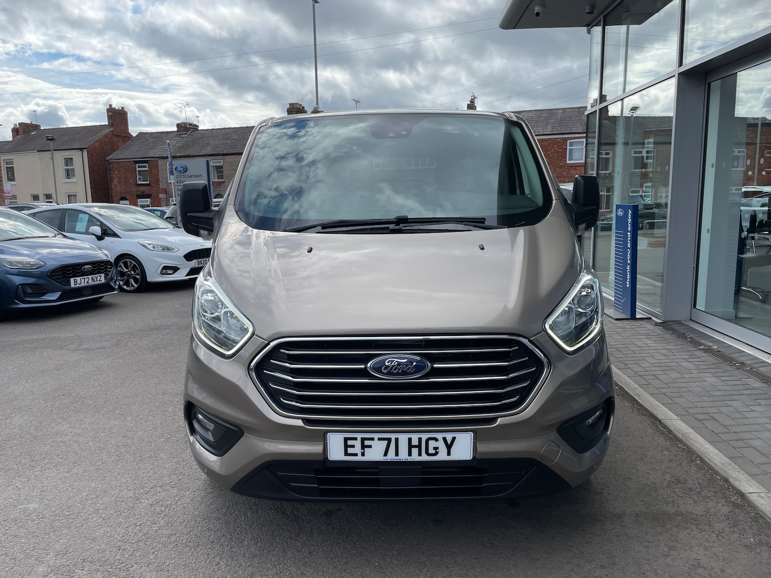 Used Ford Tourneo Custom 2022 for sale - 77000733: Photo 2