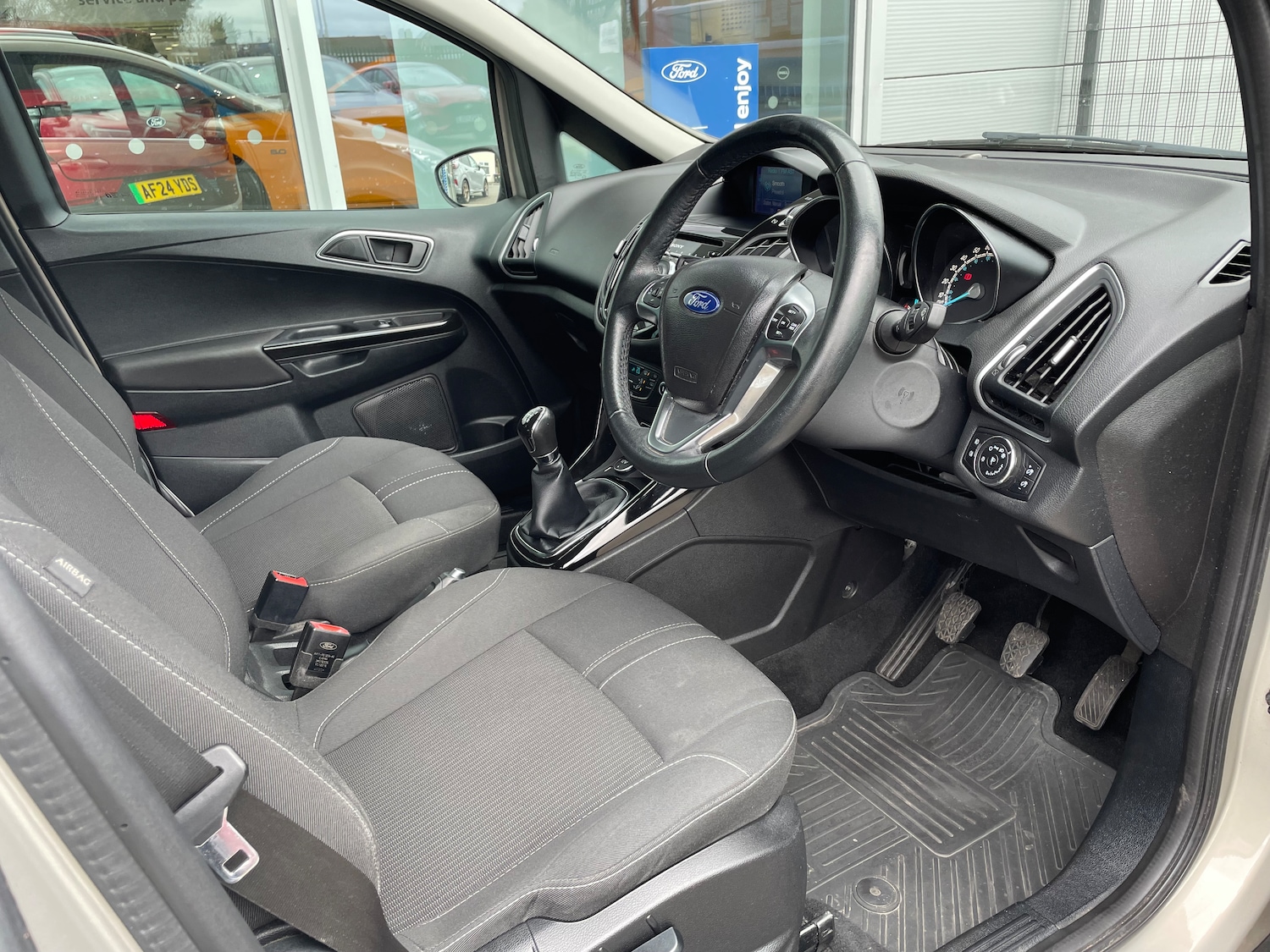 Used Ford B-MAX 2016 for sale - 77707700: Photo 9