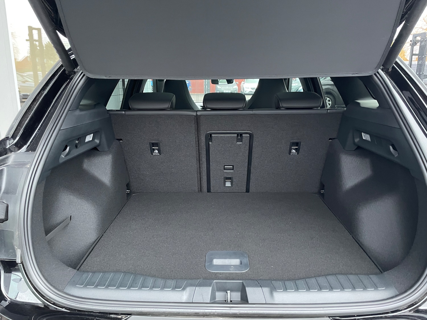 Used Ford Explorer 2024 for sale - 77000606: Photo 15