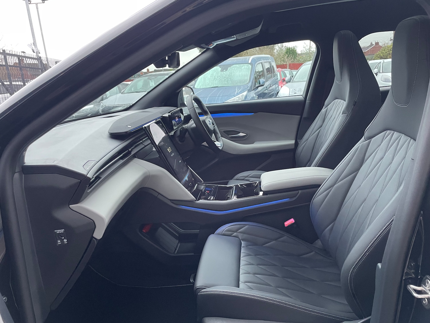 Used Ford Explorer 2024 for sale - 77000606: Photo 18