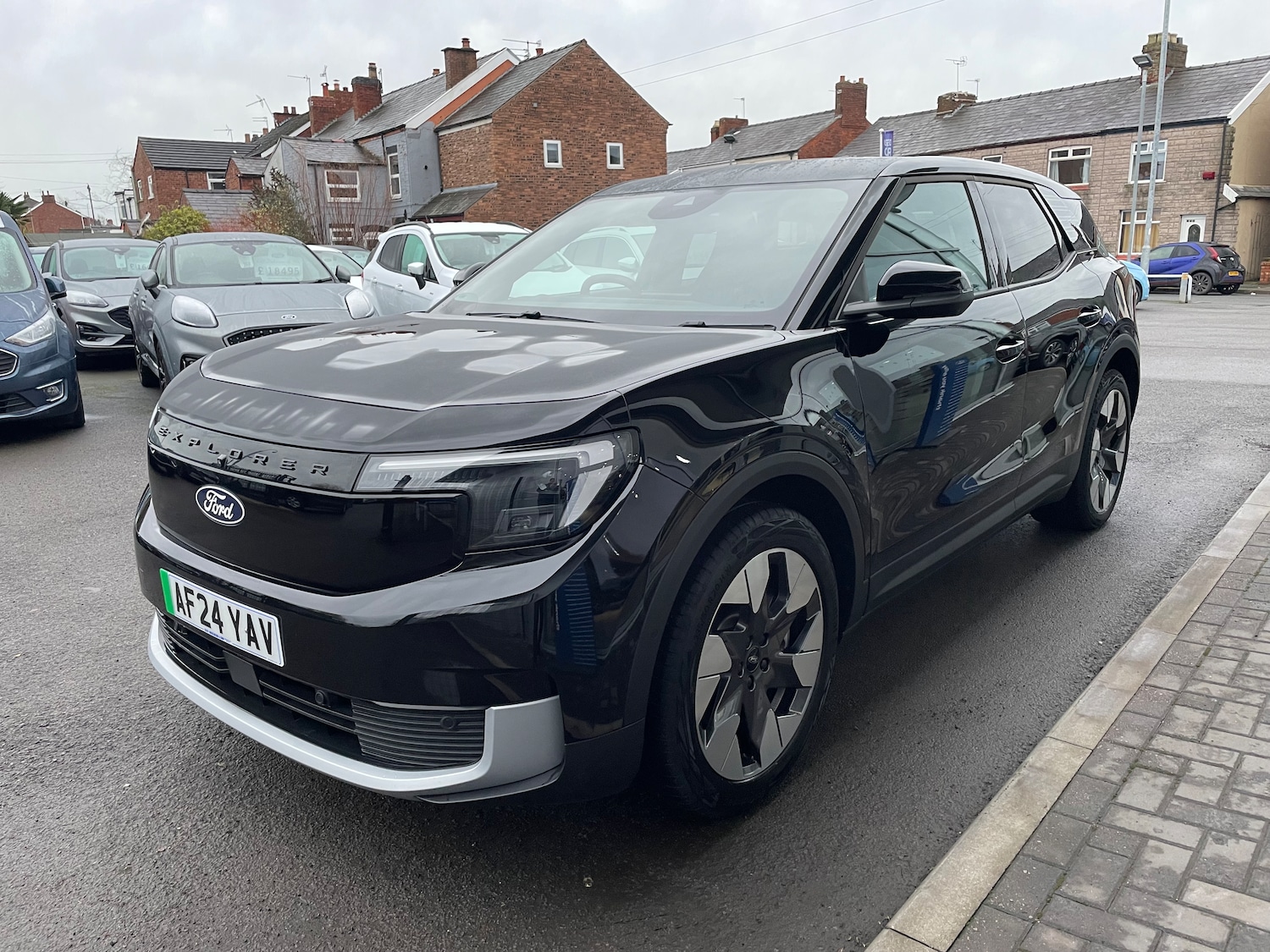 Used Ford Explorer 2024 for sale - 77000606: Photo 3