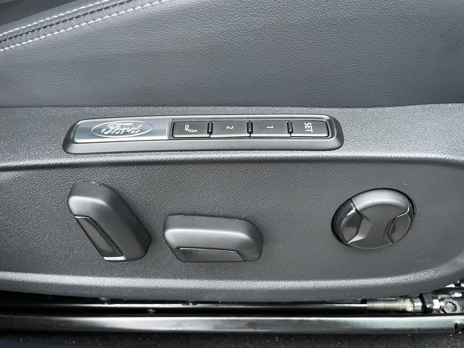 Used Ford Explorer 2024 for sale - 77000606: Photo 30