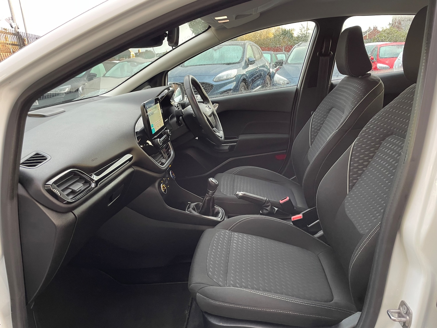 Used Ford Fiesta 2017 for sale - 77000588: Photo 17