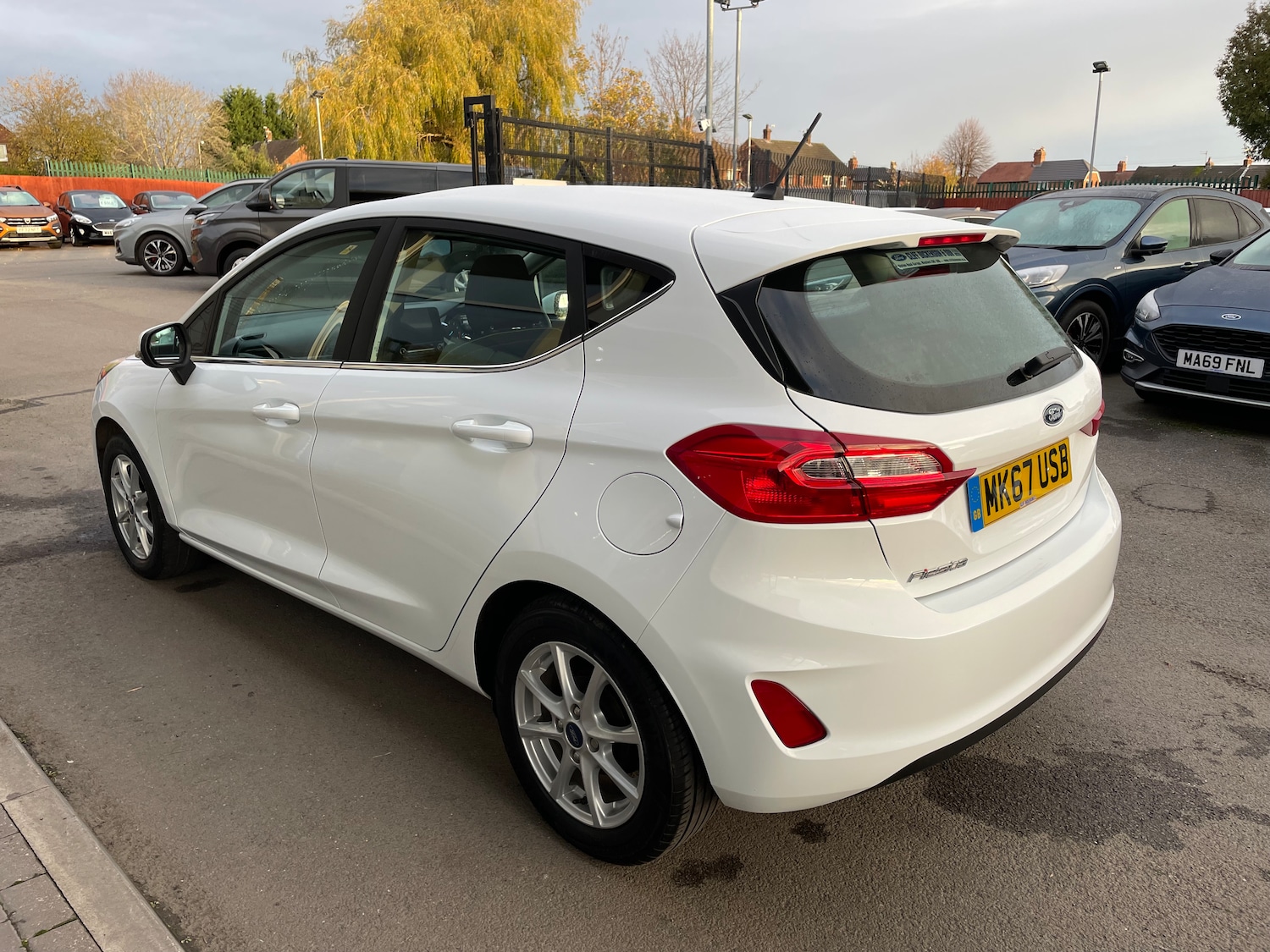 Used Ford Fiesta 2017 for sale - 77000588: Photo 4