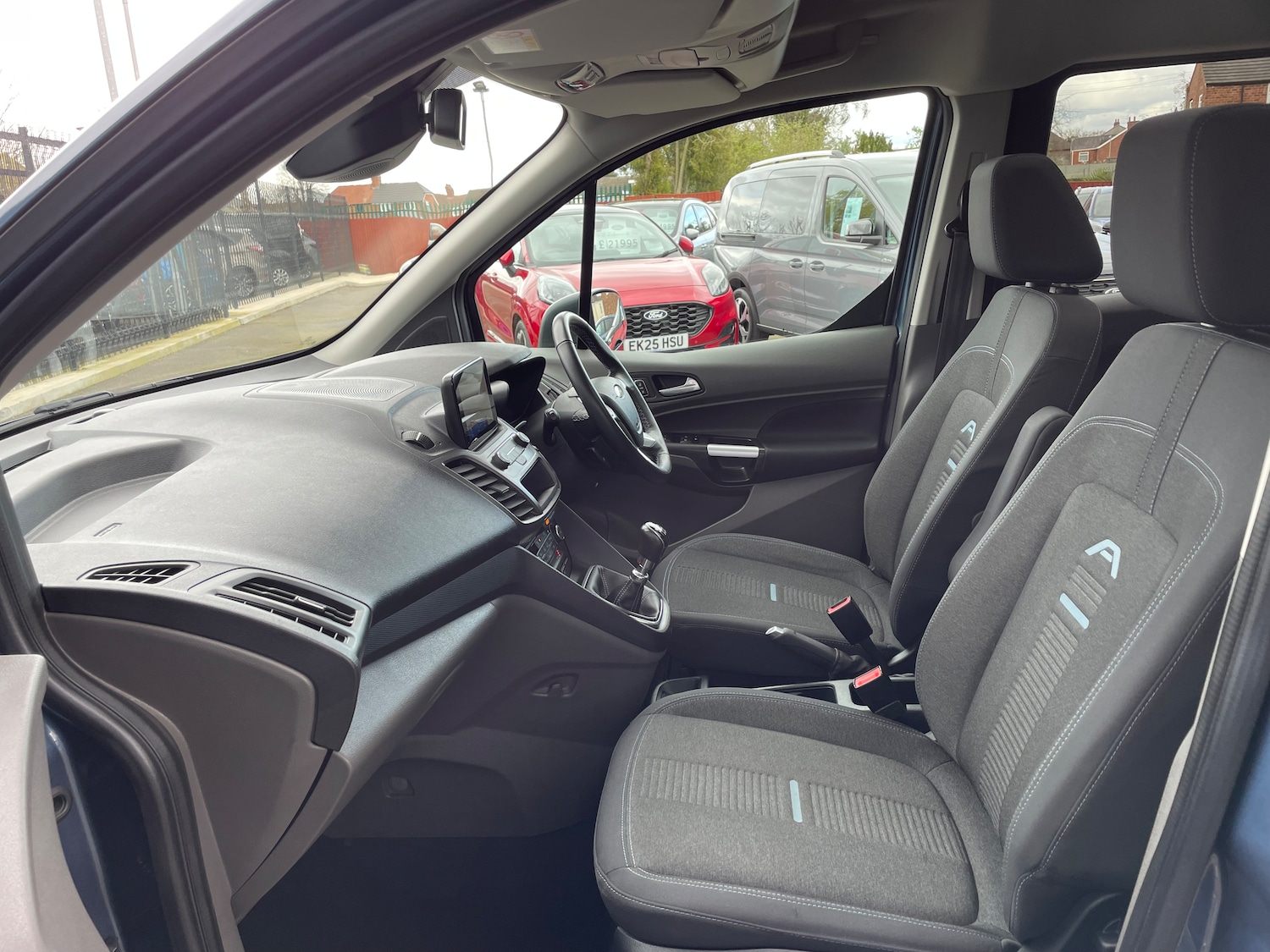 Used Ford Grand Tourneo Connect 2026 for sale - 78012034: Photo 21