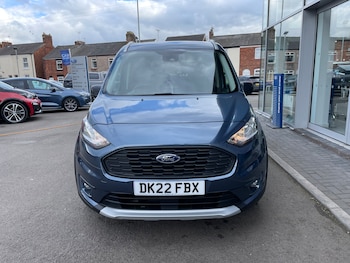 Used Ford Grand Tourneo Connect 2026 for sale - 78012034: Photo