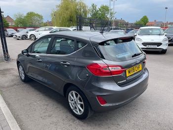 Used Ford Fiesta 2018 for sale - 78532297: Photo