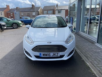 Used Ford Fiesta 2016 for sale - 79865151: Photo