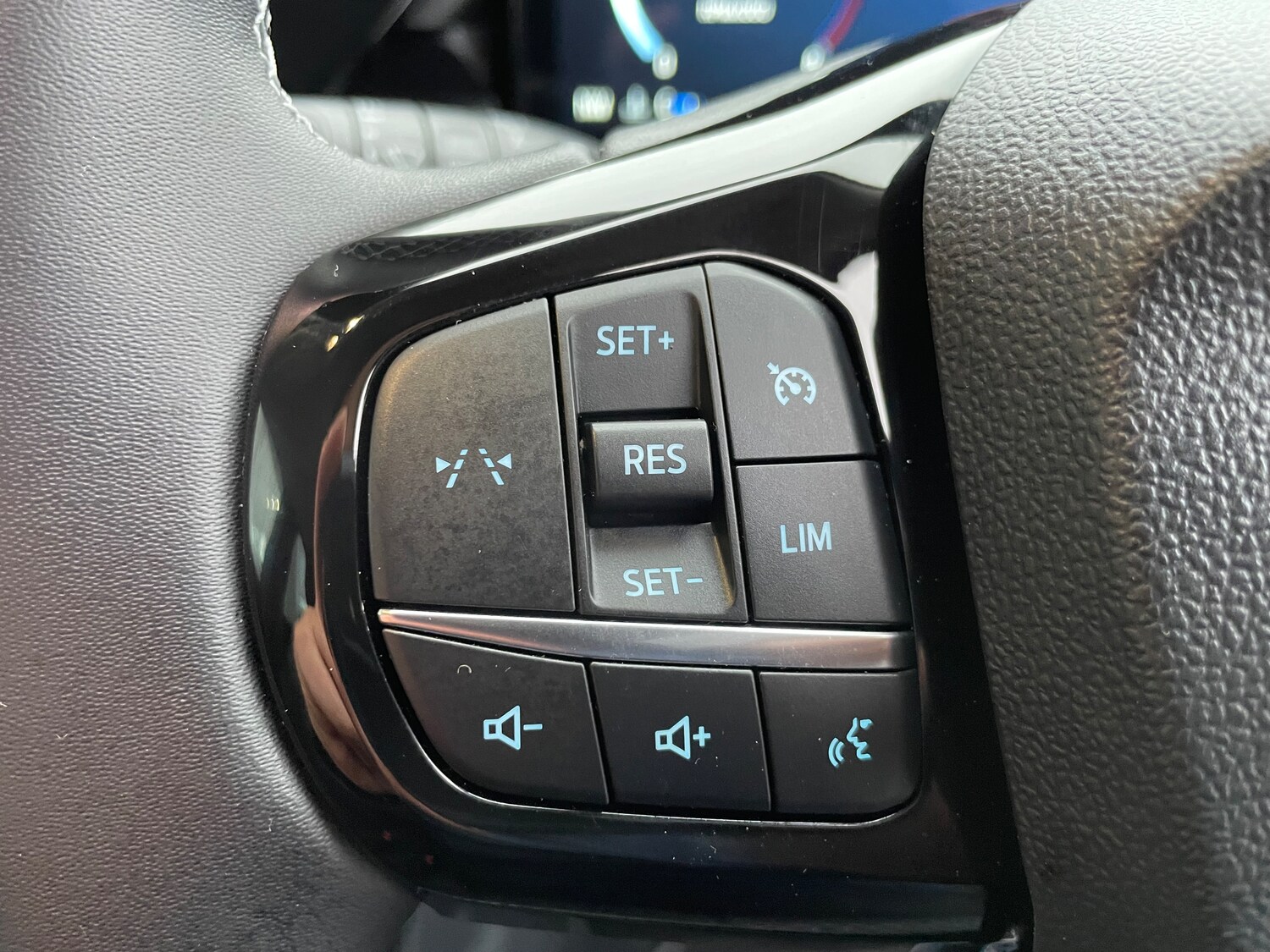 Used Ford Puma 2025 for sale - 77460770: Photo 30