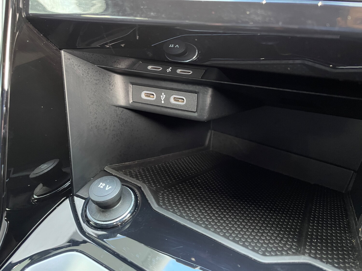 Used Volkswagen T-Roc 2023 for sale - 77579093: Photo 19