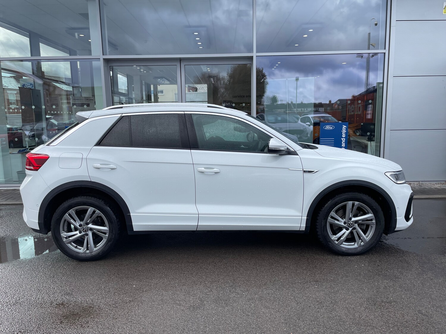 Used Volkswagen T-Roc 2023 for sale - 77579093: Photo 7