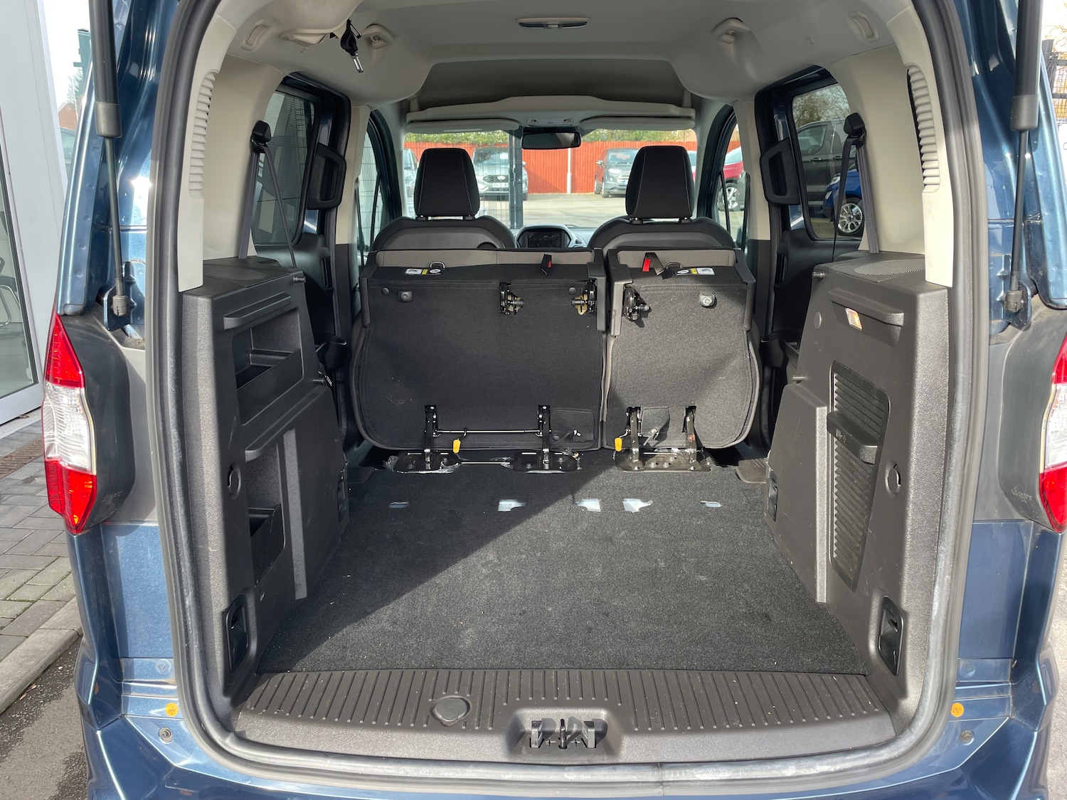 Used Ford Tourneo Courier 2020 for sale - 77579096: Photo 15