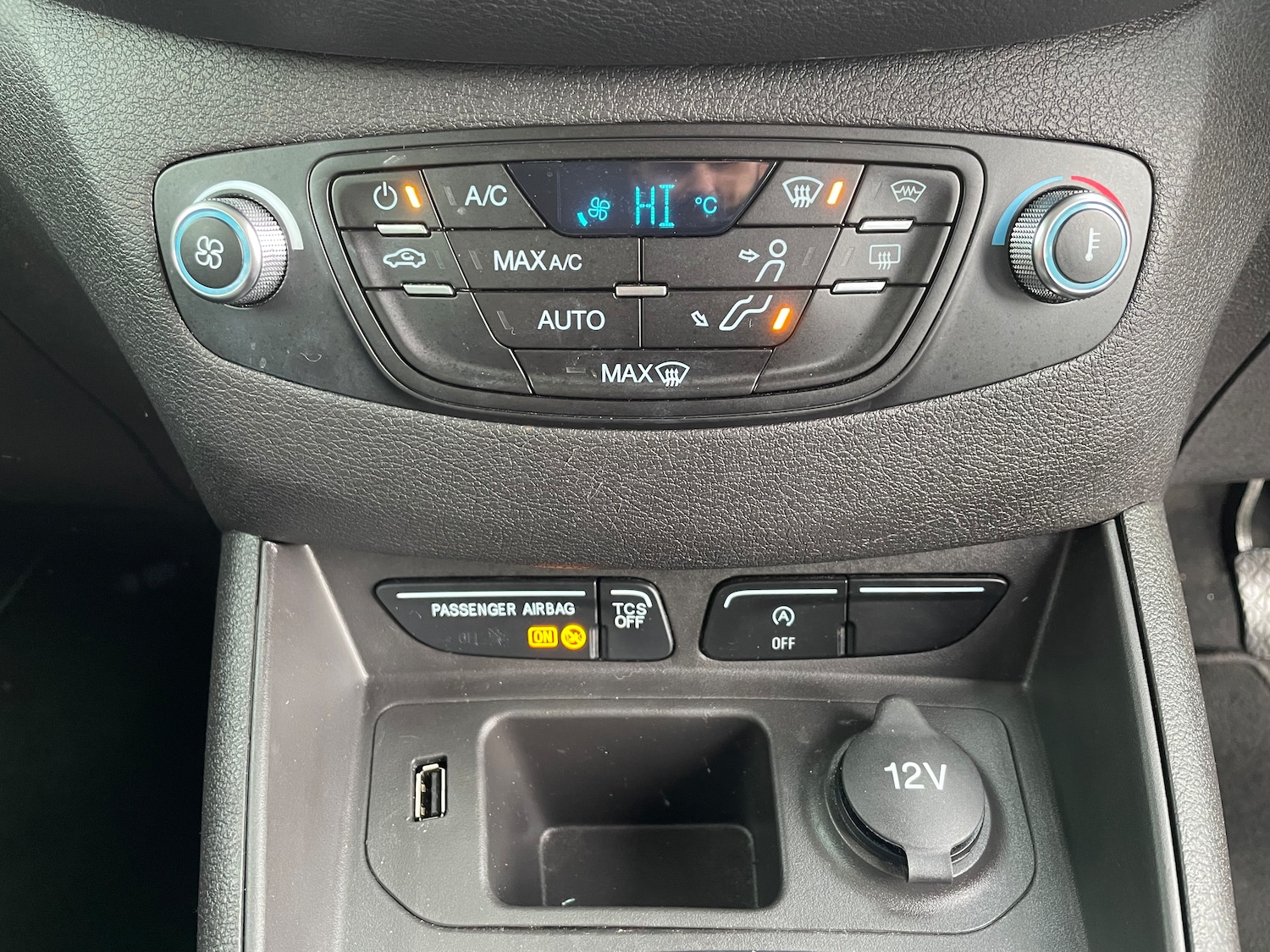 Used Ford Tourneo Courier 2020 for sale - 77579096: Photo 20