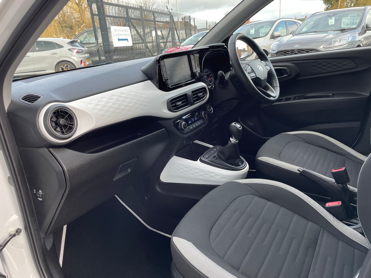 Used Hyundai i10 2023 for sale - 77635589: Photo 16