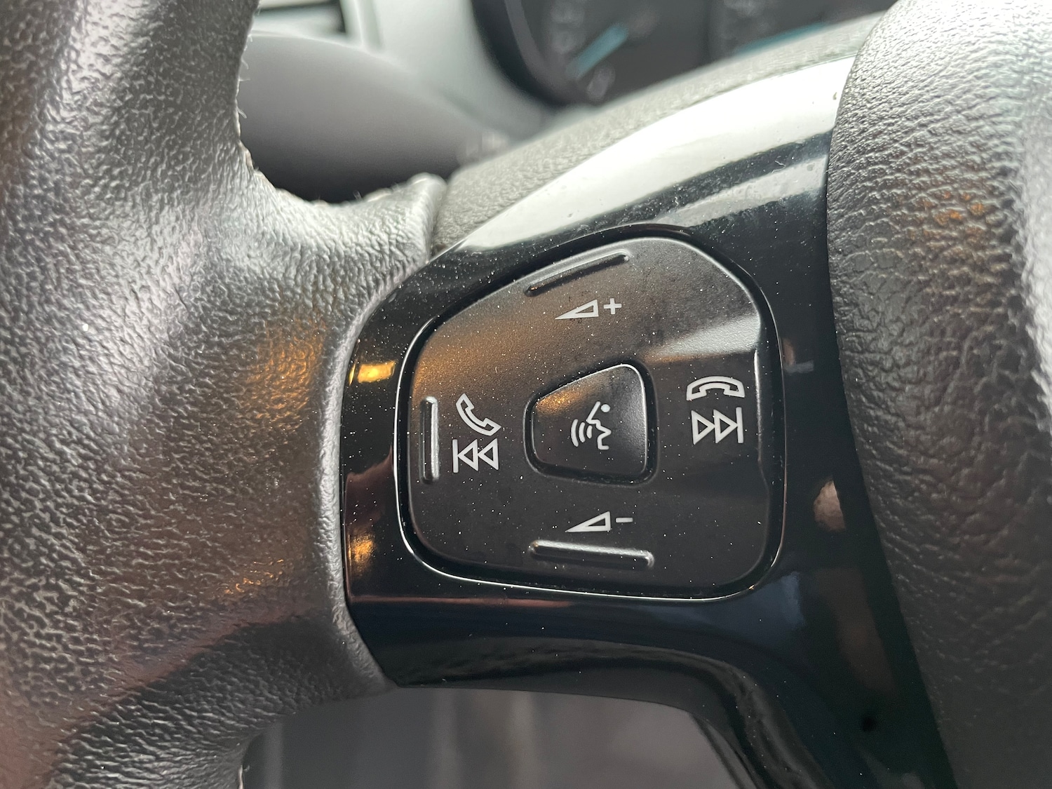 Used Ford Ka+ 2017 for sale - 77125354: Photo 24