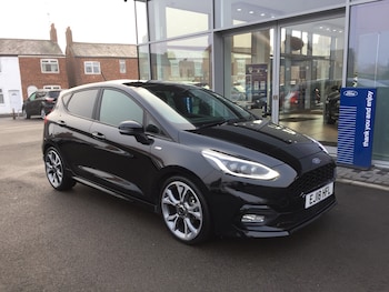 Used Ford Fiesta 2018 for sale - 77195958: Photo