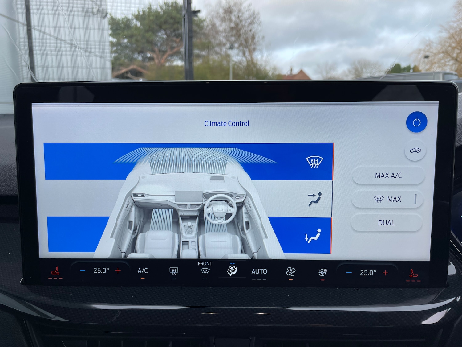 Used Ford Focus 2022 for sale - 77676673: Photo 24