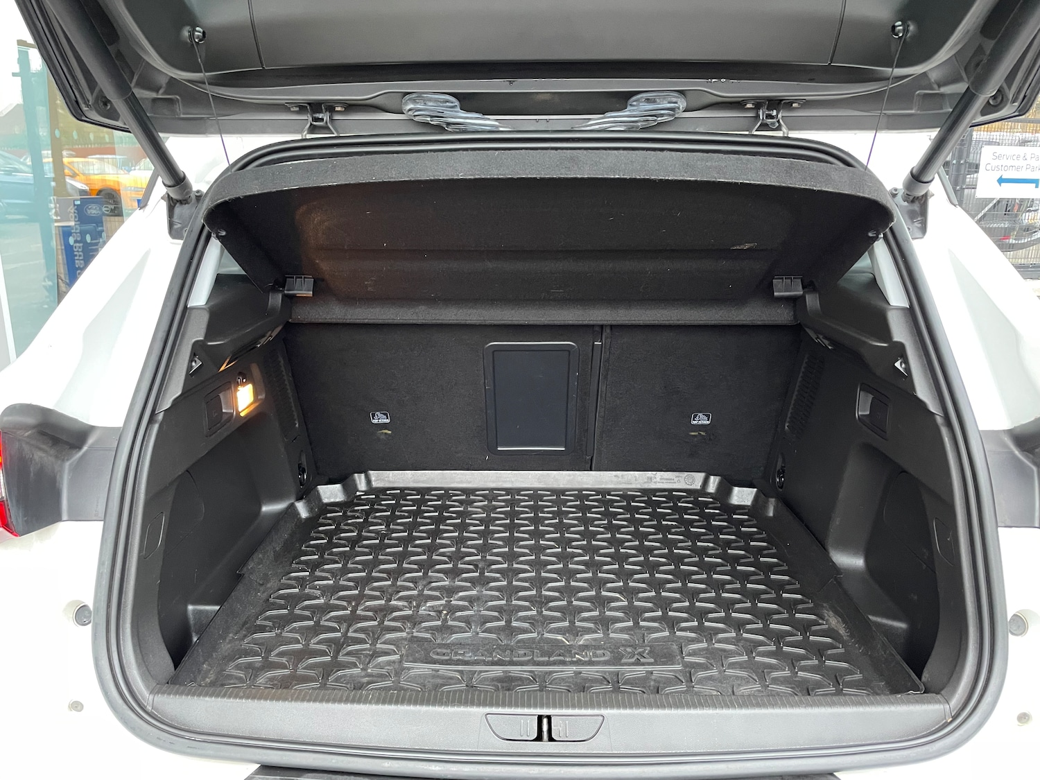 Used Vauxhall Grandland X 2018 for sale - 77033773: Photo 13