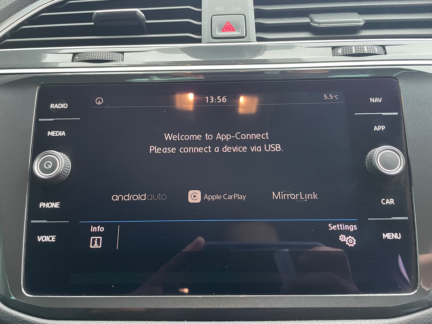 Used Volkswagen Tiguan 2019 for sale - 77148809: Photo 25