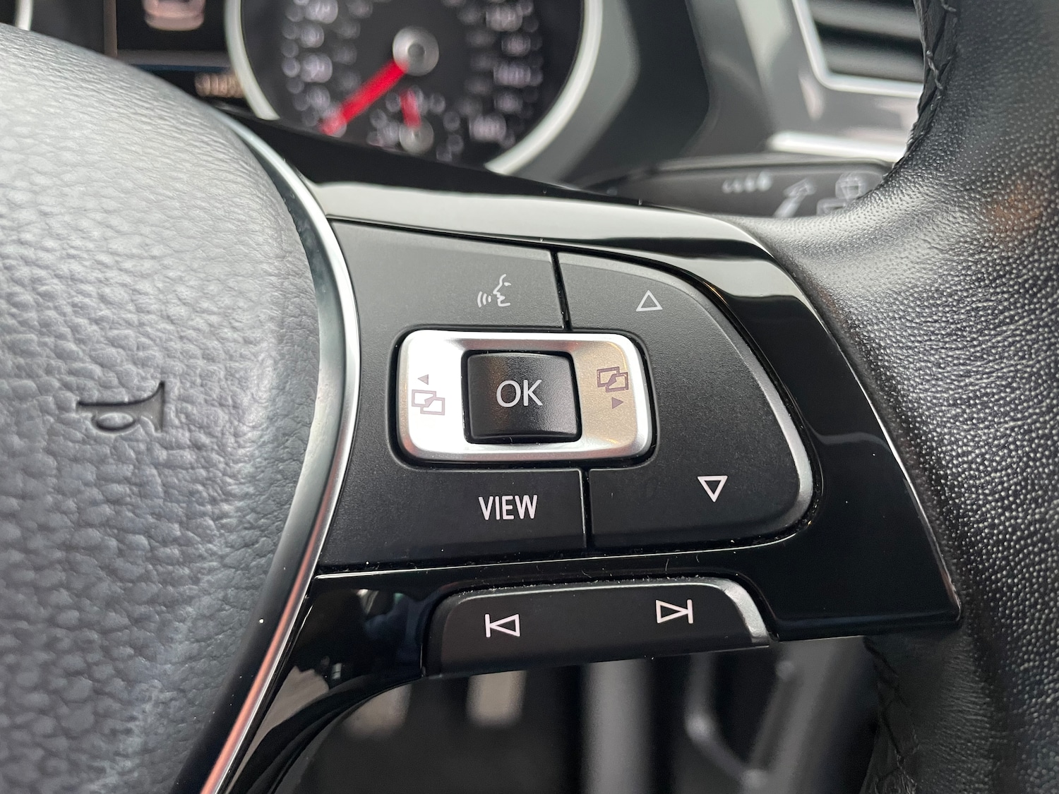 Used Volkswagen Tiguan 2019 for sale - 77148809: Photo 33