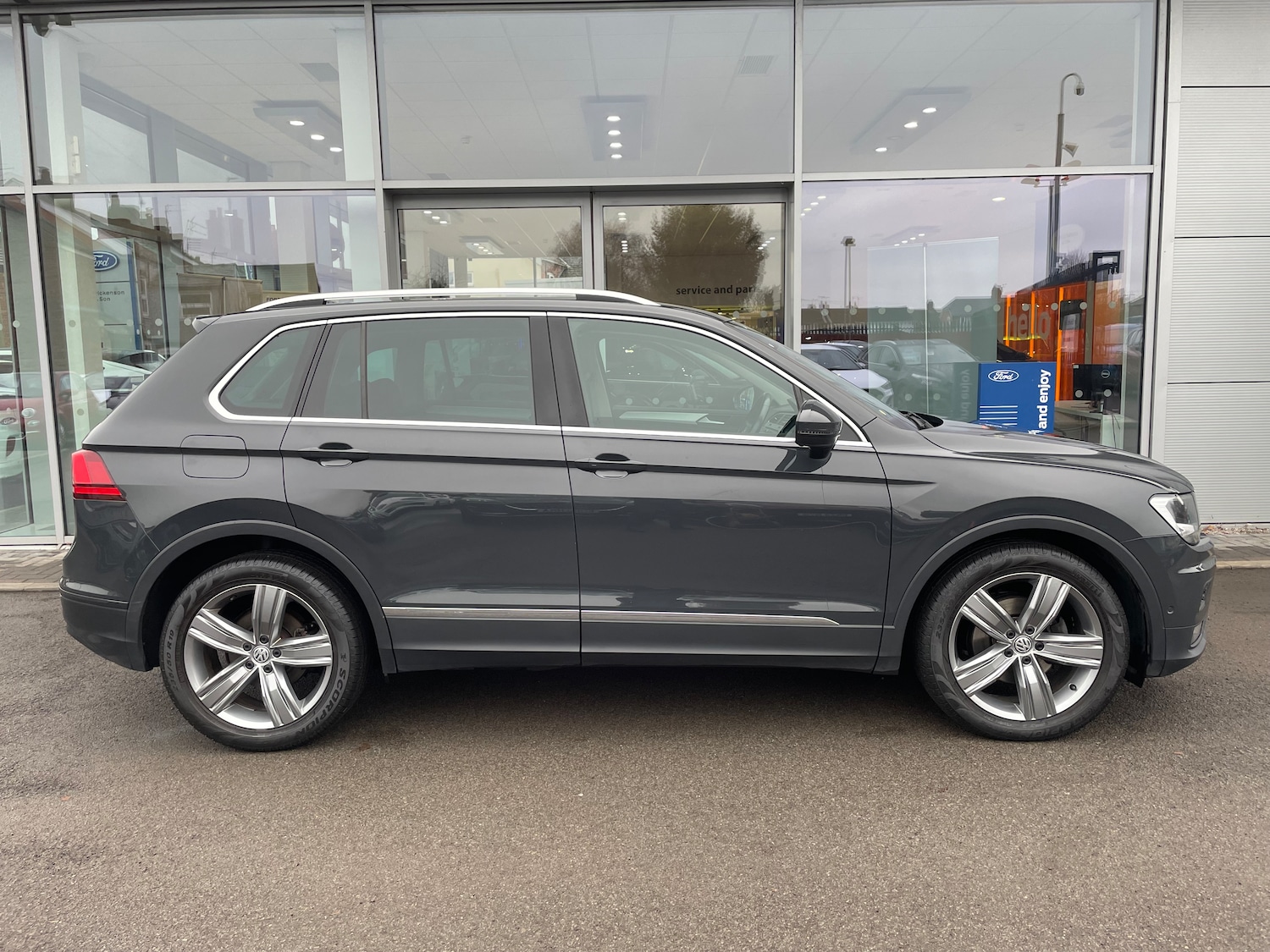 Used Volkswagen Tiguan 2019 for sale - 77148809: Photo 7