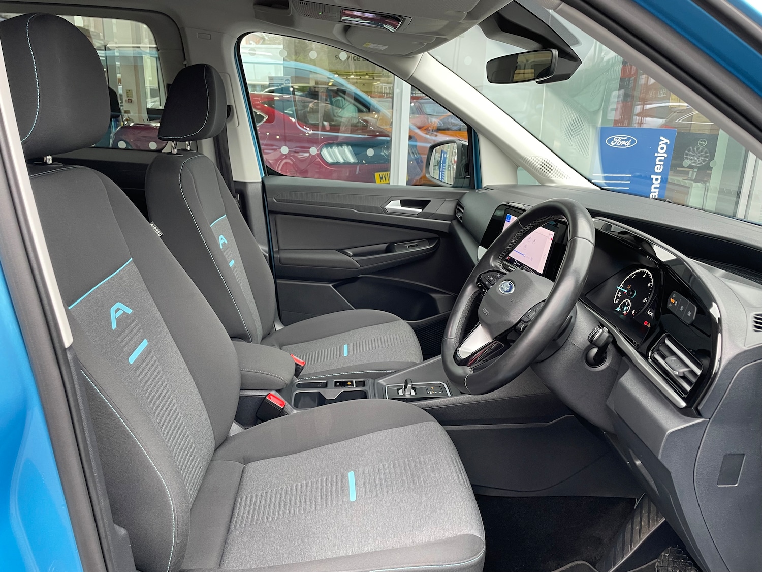 Used Ford Tourneo Connect 2023 for sale - 78105228: Photo 11