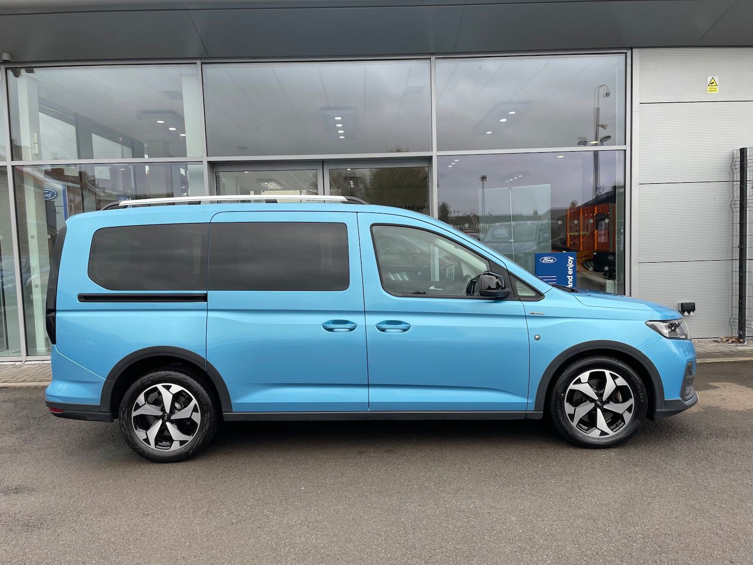 Used Ford Tourneo Connect 2023 for sale - 78105228: Photo 7